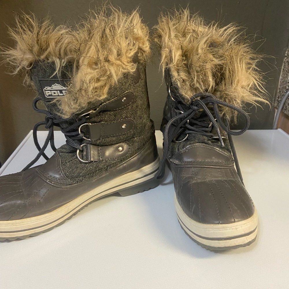 Winter boots